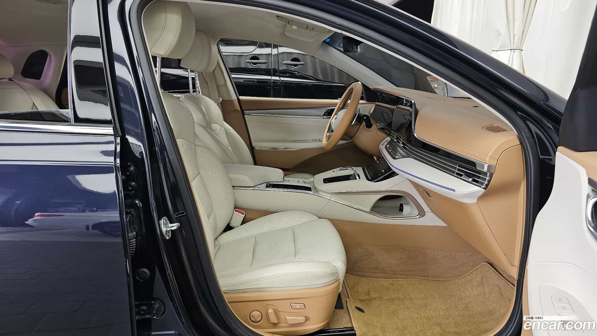 Grandeur Hyundai 2021.2-OPTION-015