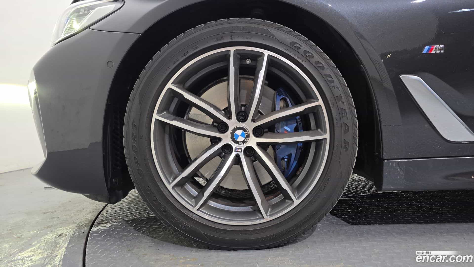 5-Series BMW 2021.3-OUTER-005