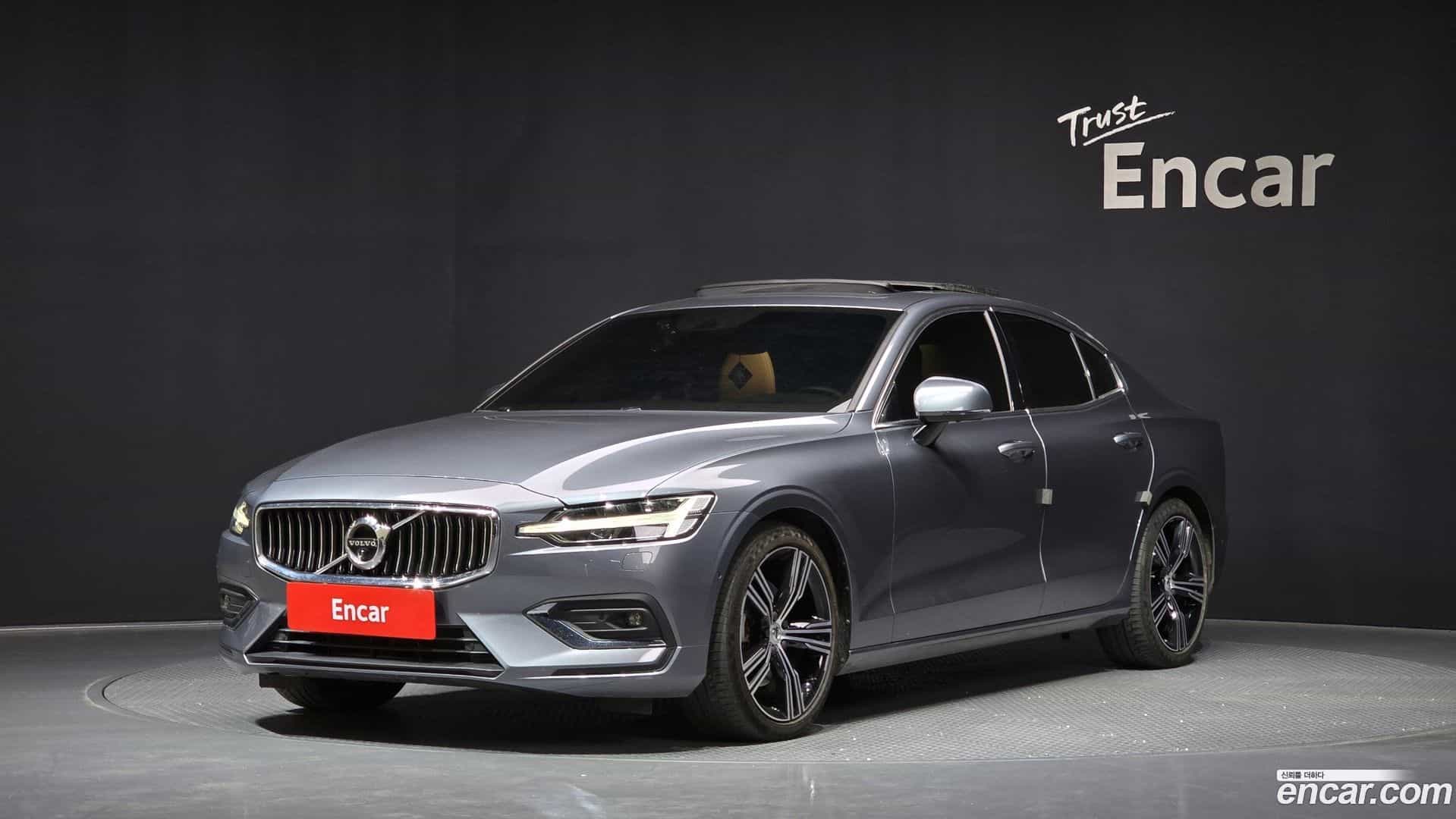 S60 Volvo 2021.4-OUTER-001