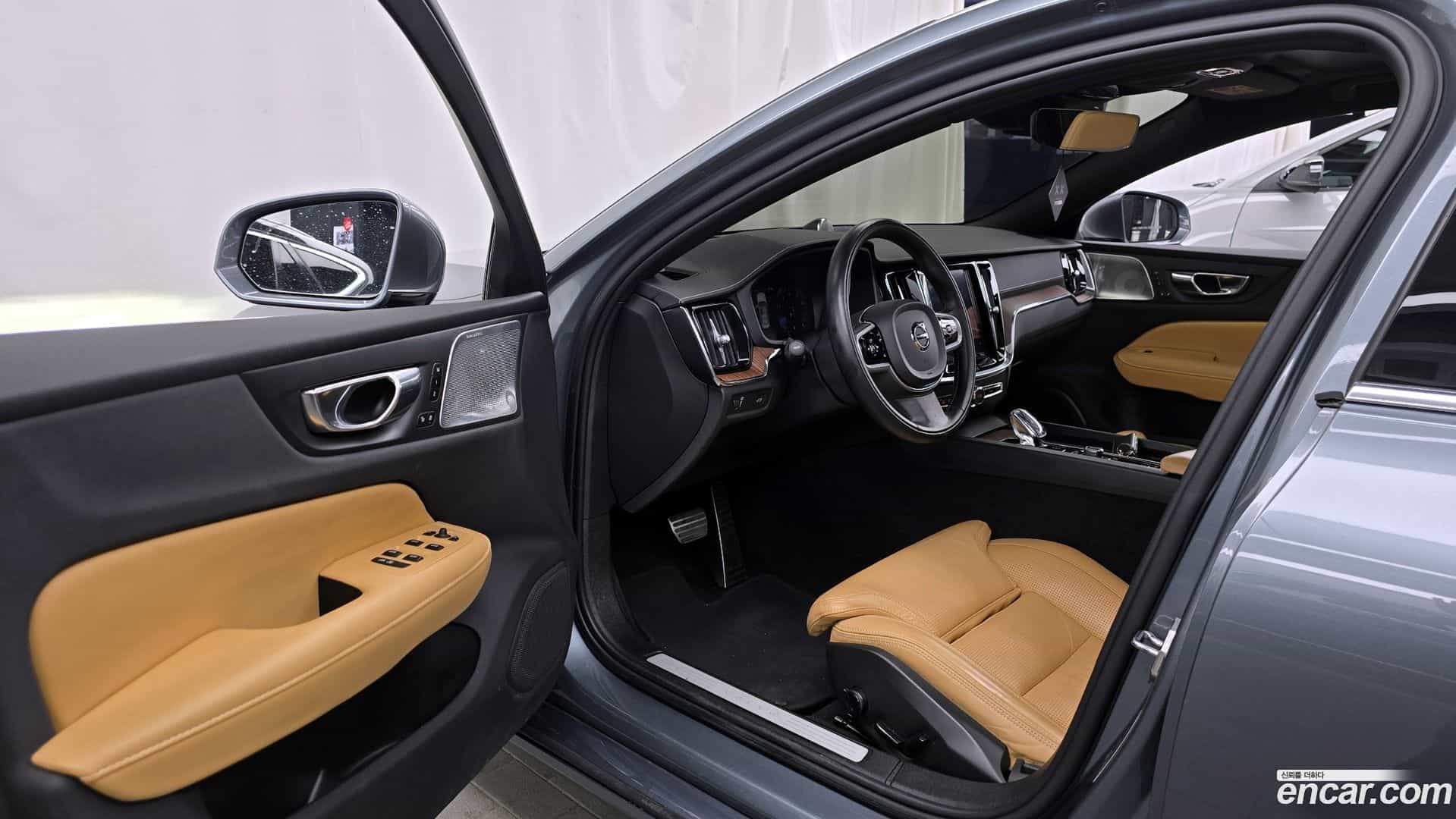 S60 Volvo 2021.4-INNER-010