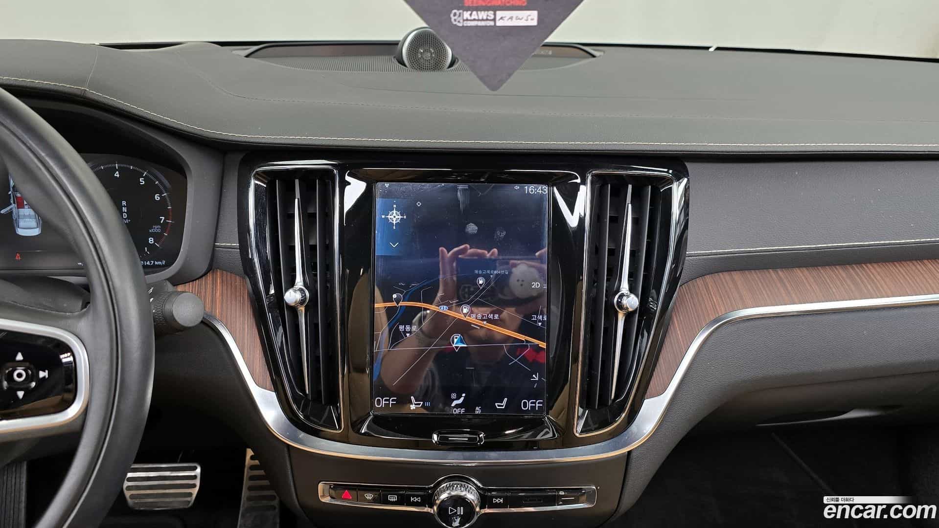 S60 Volvo 2021.4-OPTION-017