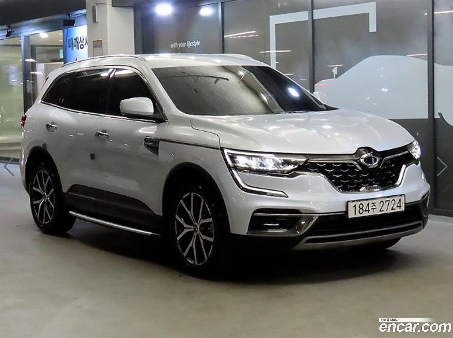 Main__Slider__Photo:QM6 Renault Korea 2022.1-0