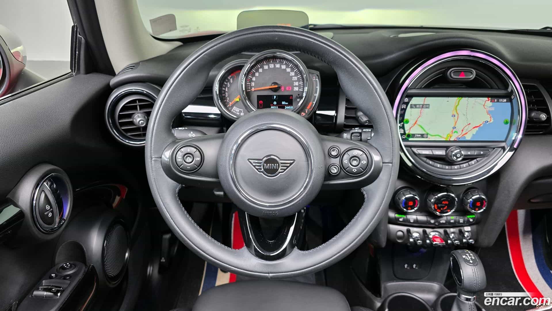 Cooper Mini 2019.4-OPTION-016