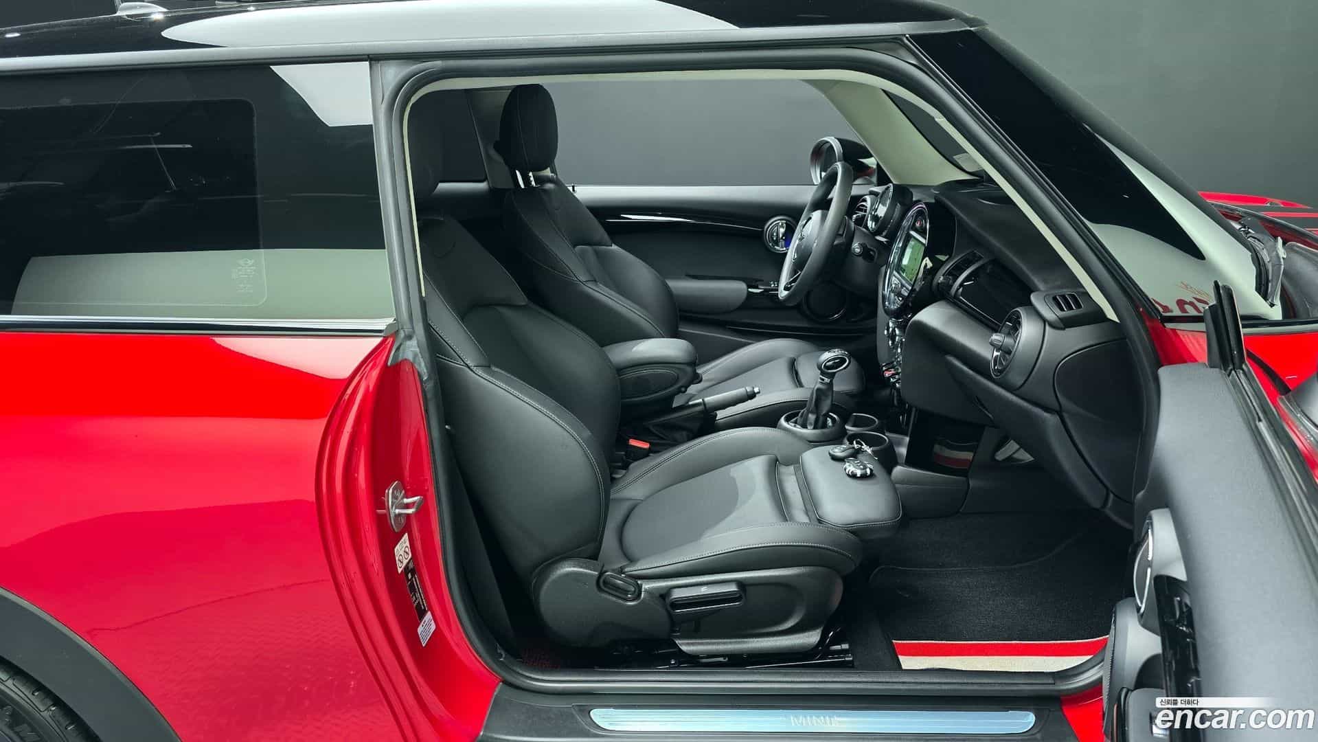 Cooper Mini 2019.4-INNER-036