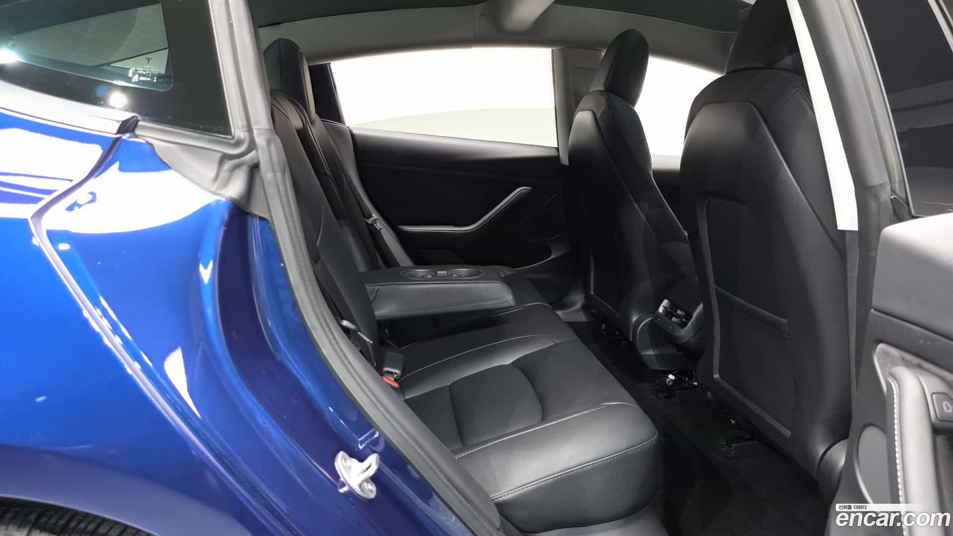Model 3 Tesla 2022.8-OPTION-015