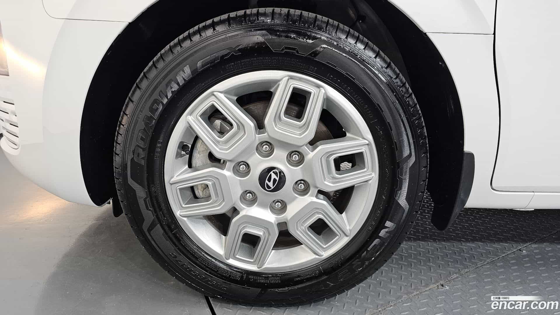 Staria Hyundai 2025.1-OUTER-005