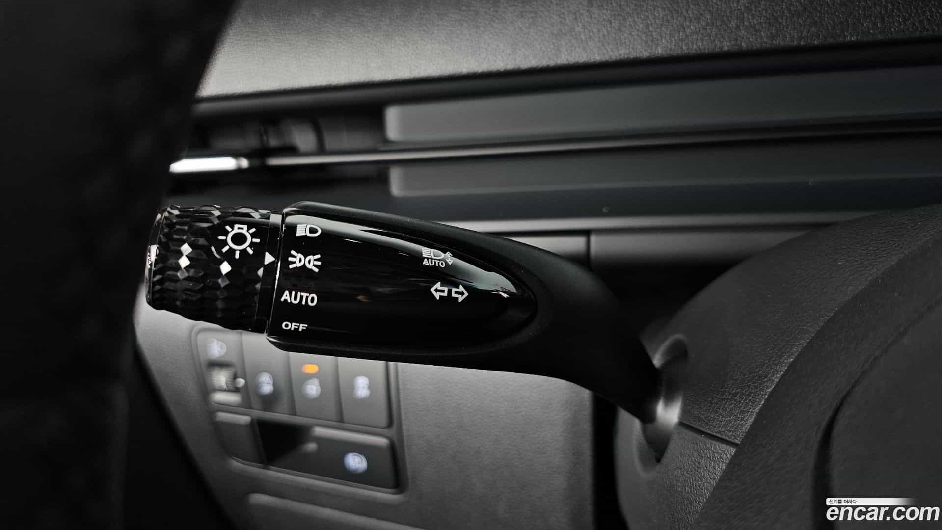 Staria Hyundai 2025.1-OPTION-042