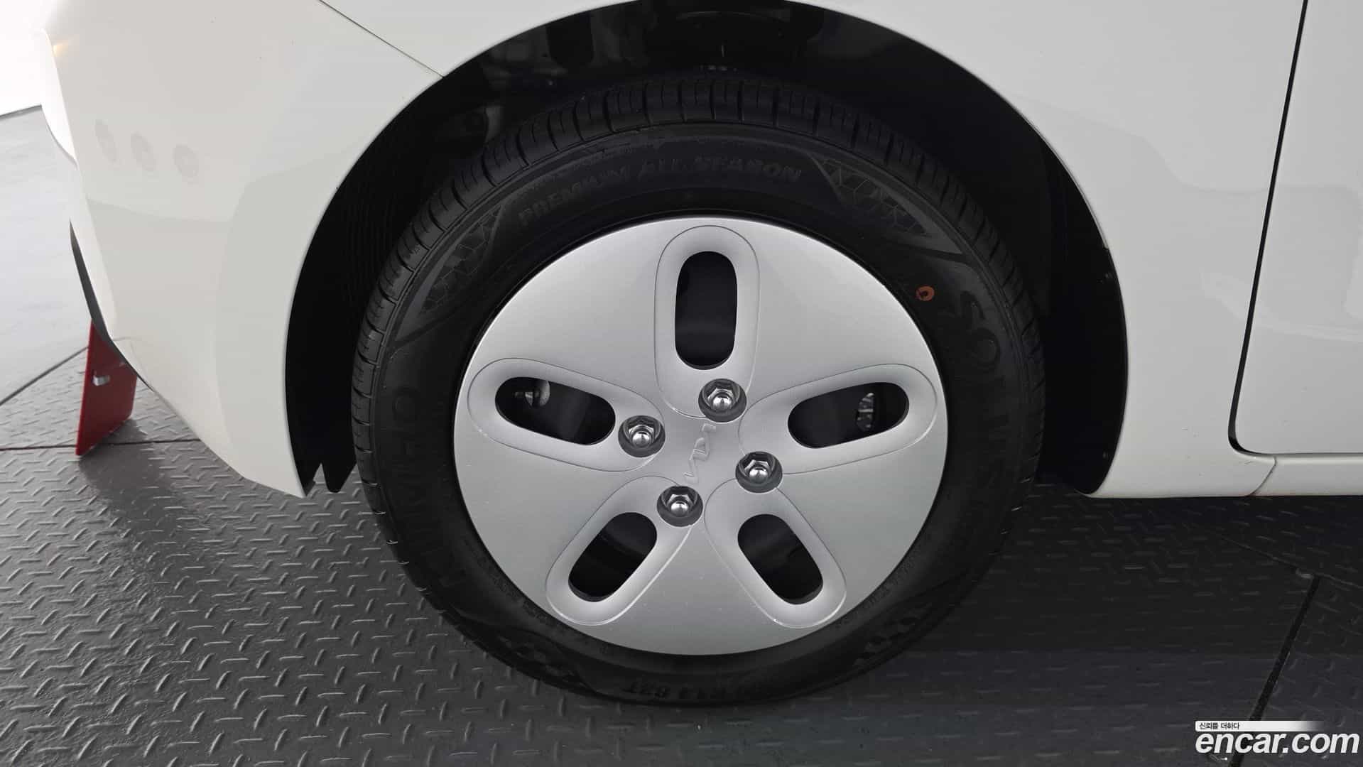 RAY Kia 2023.10-OUTER-005