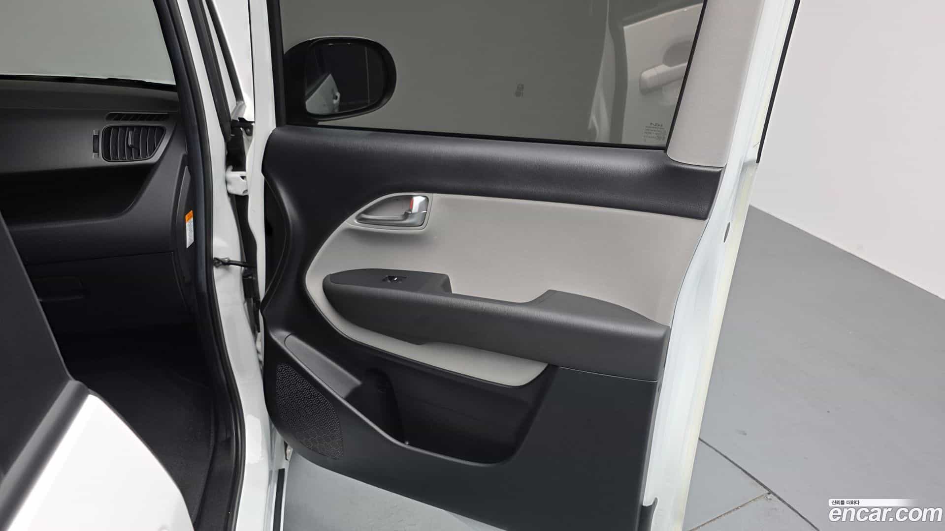 RAY Kia 2023.10-INNER-035