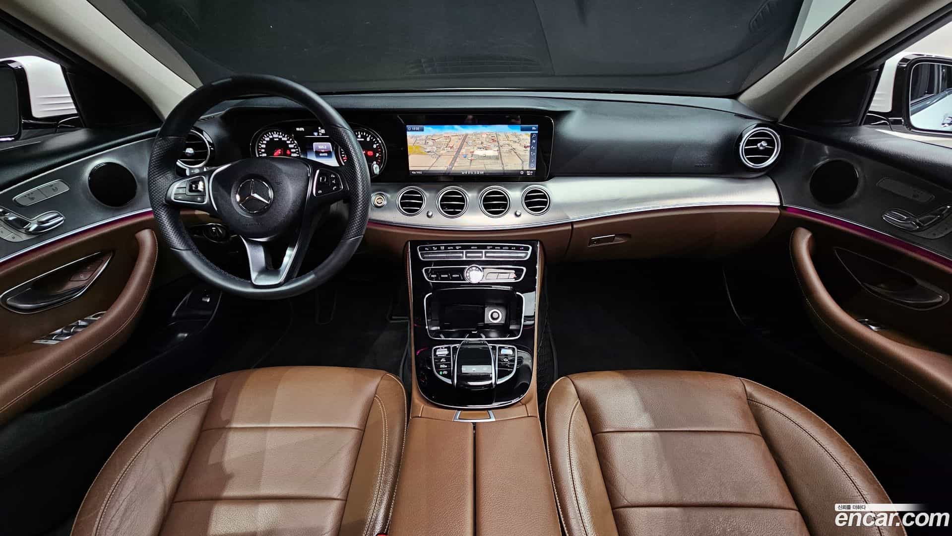 E-Class Mercedes-Benz 2018.2-INNER-007
