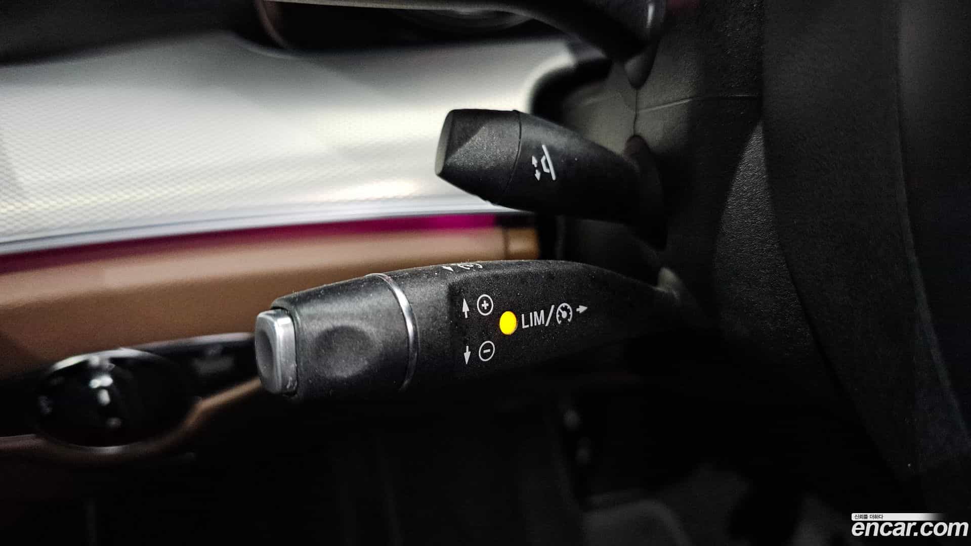 E-Class Mercedes-Benz 2018.2-OPTION-022