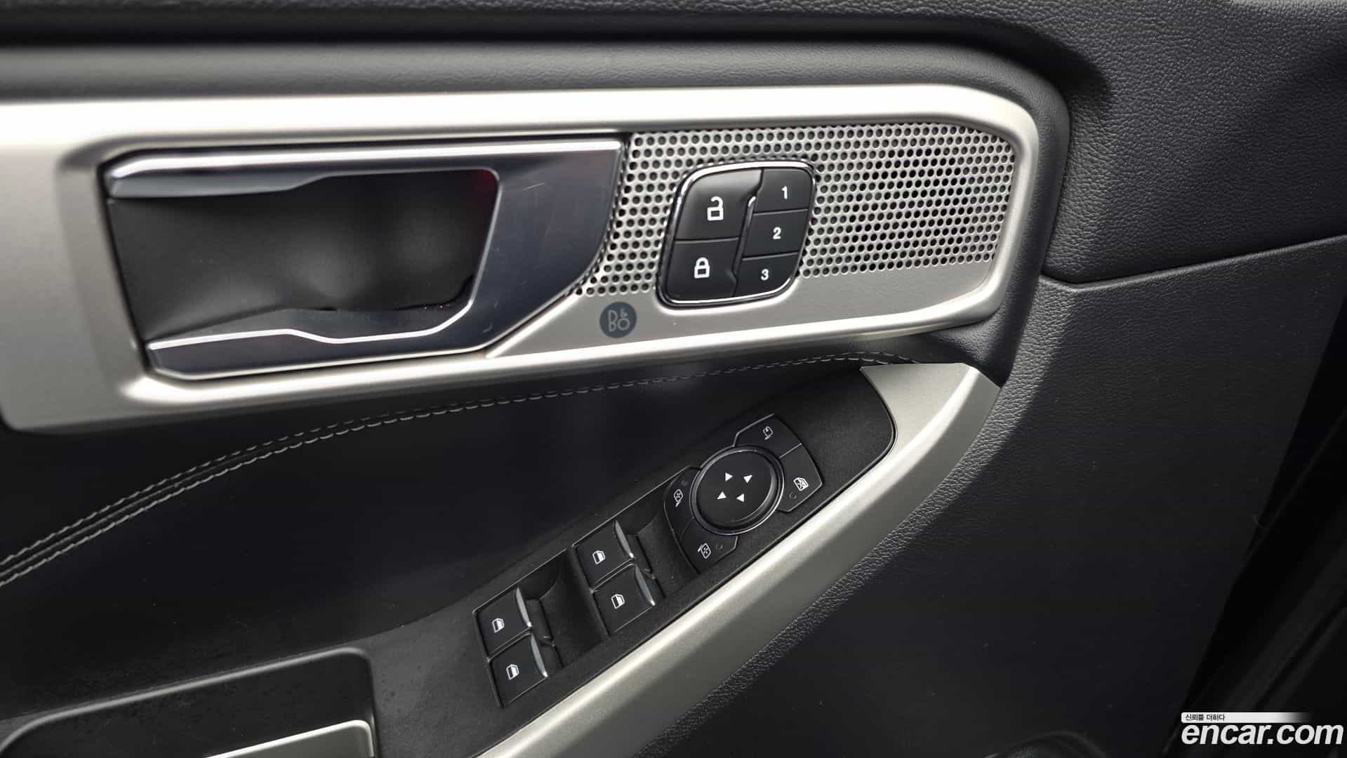 Explorer Ford 2020.9-OPTION-043