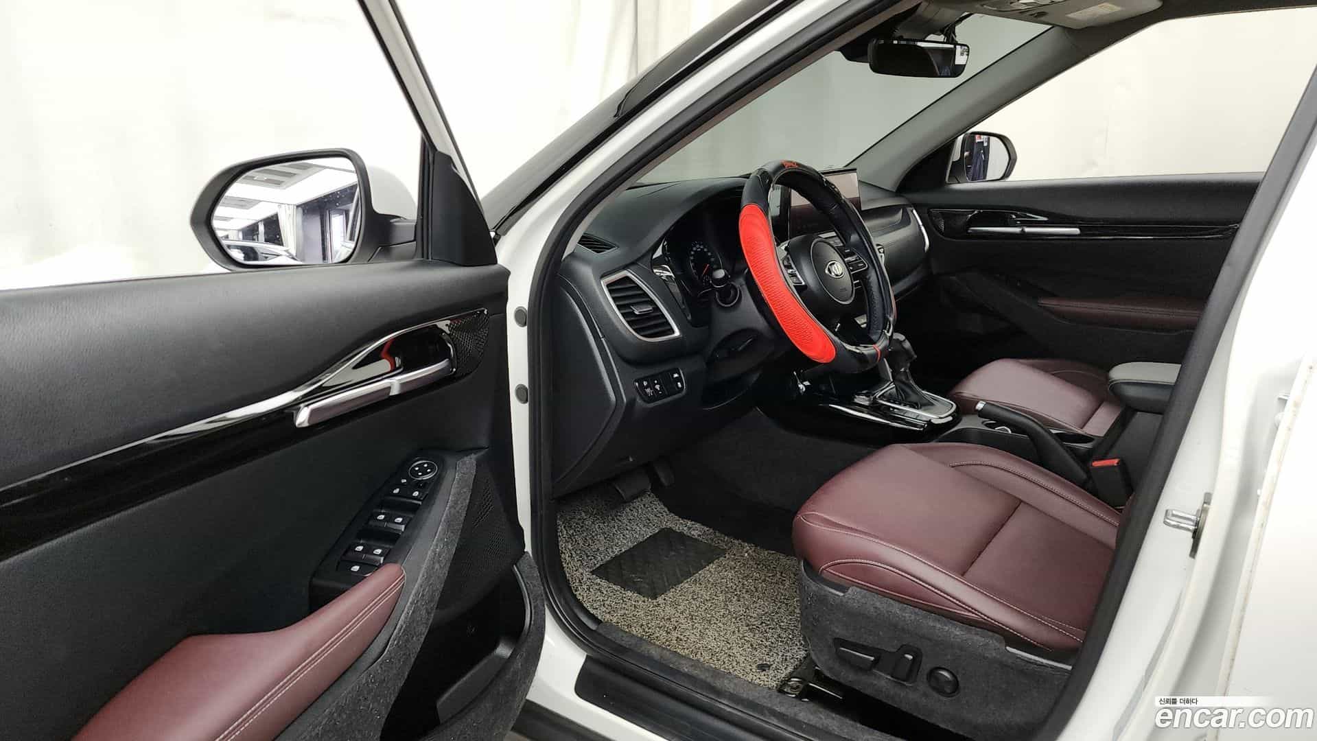 Seltos Kia 2021.6-INNER-010
