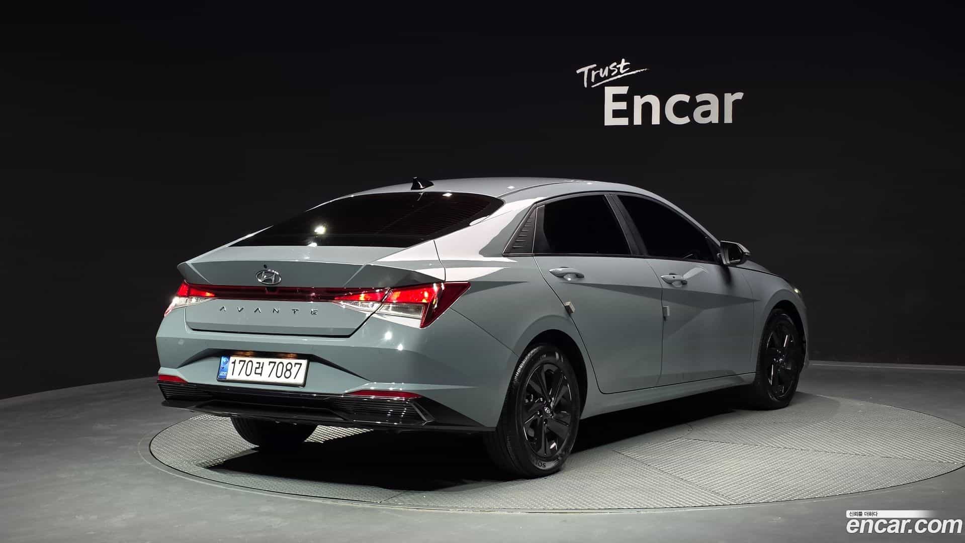 AVANTE Hyundai 2022.0-OUTER-002