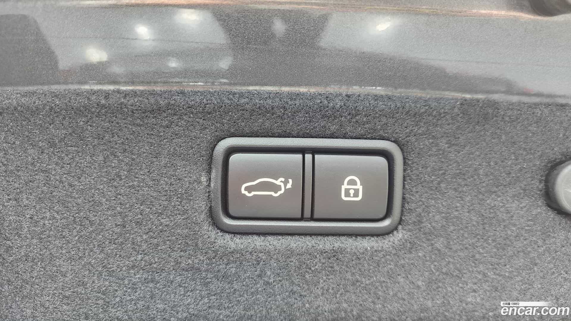 G70 Genesis 2019.0-OPTION-021