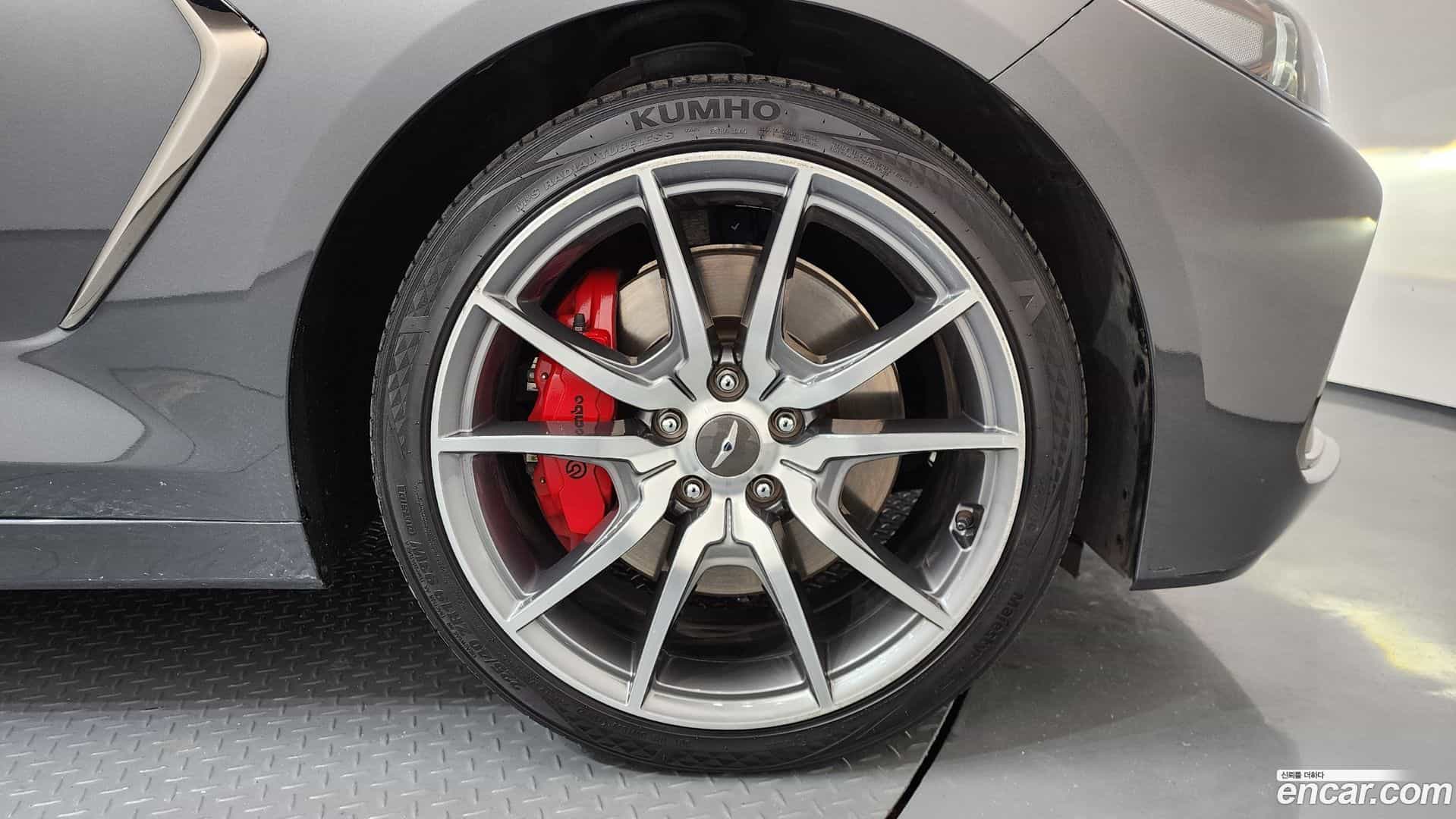 G70 Genesis 2019.0-OUTER-031