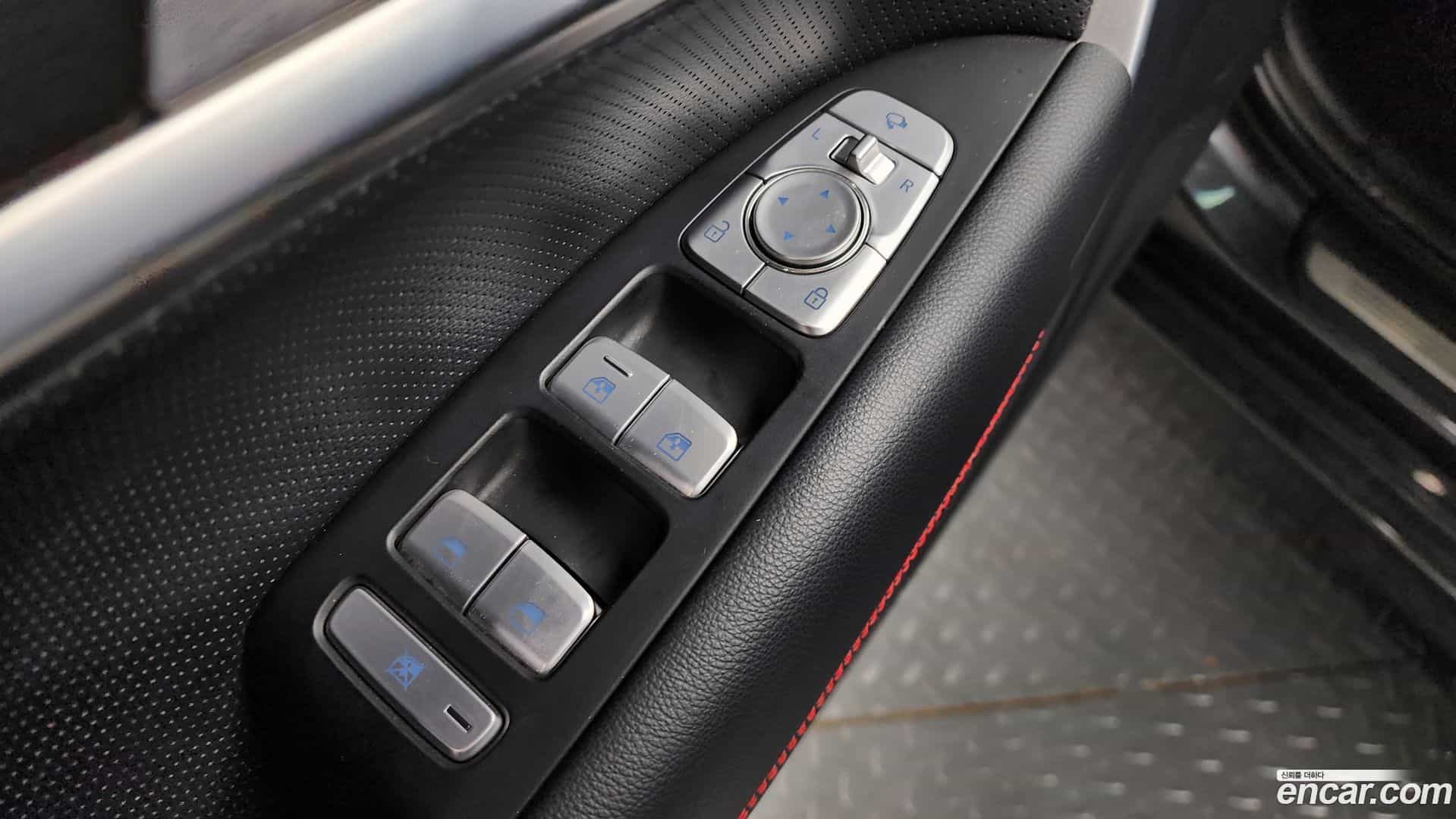 G70 Genesis 2019.0-OPTION-048