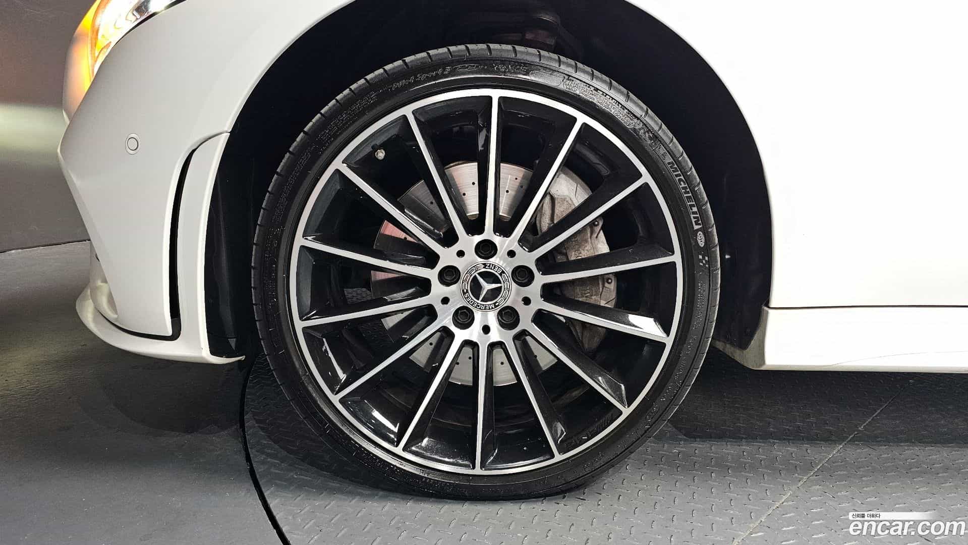 CLS-Class Mercedes-Benz 2019.9-OUTER-005