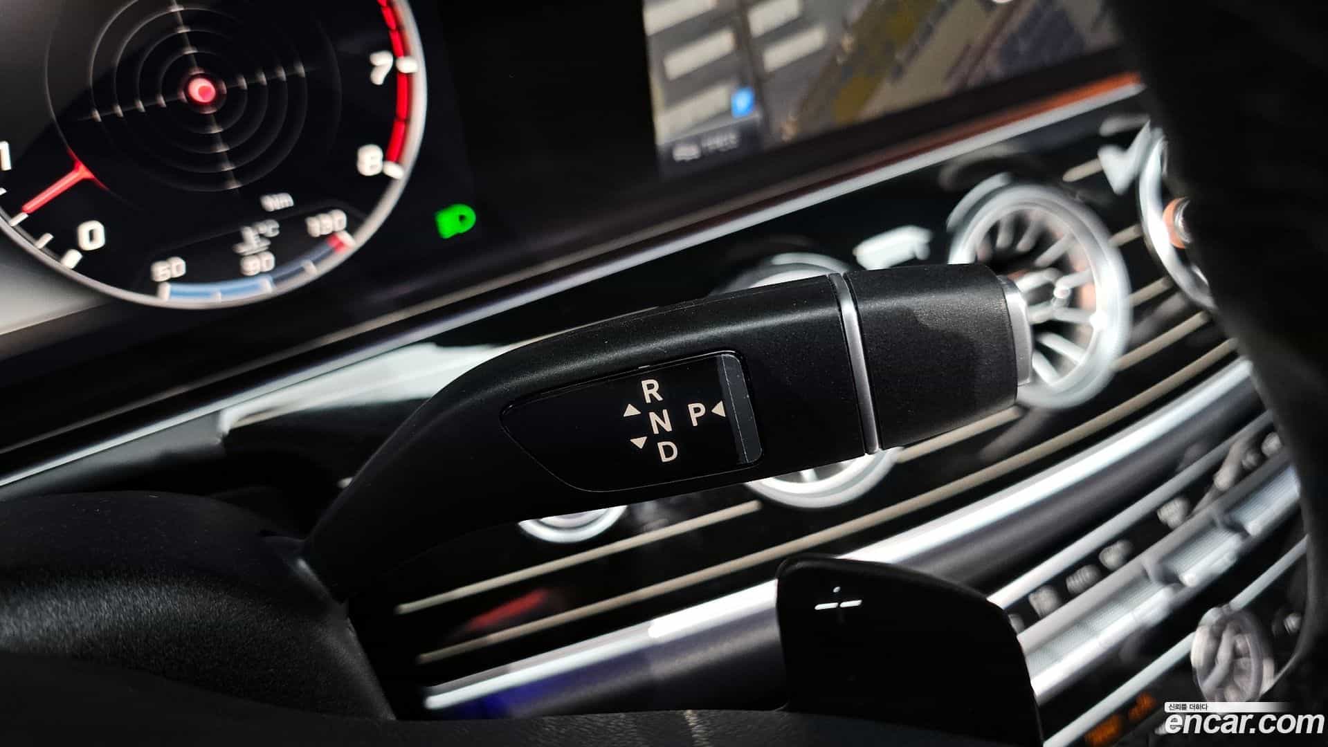 CLS-Class Mercedes-Benz 2019.9-INNER-009