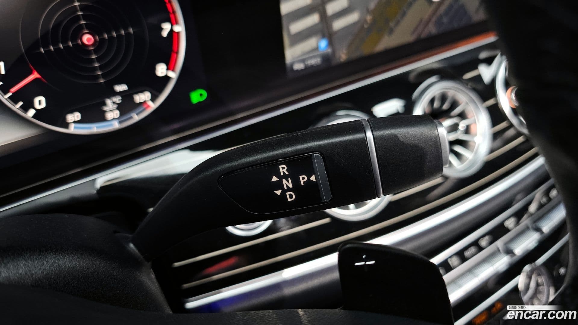 Main__Slider__Photo:CLS-Class Mercedes-Benz 2019.9-8