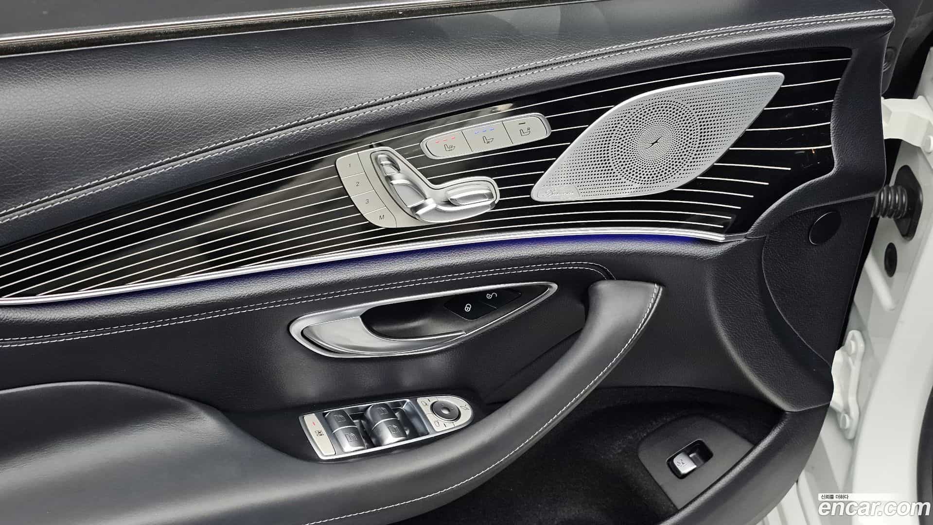 CLS-Class Mercedes-Benz 2019.9-OPTION-023