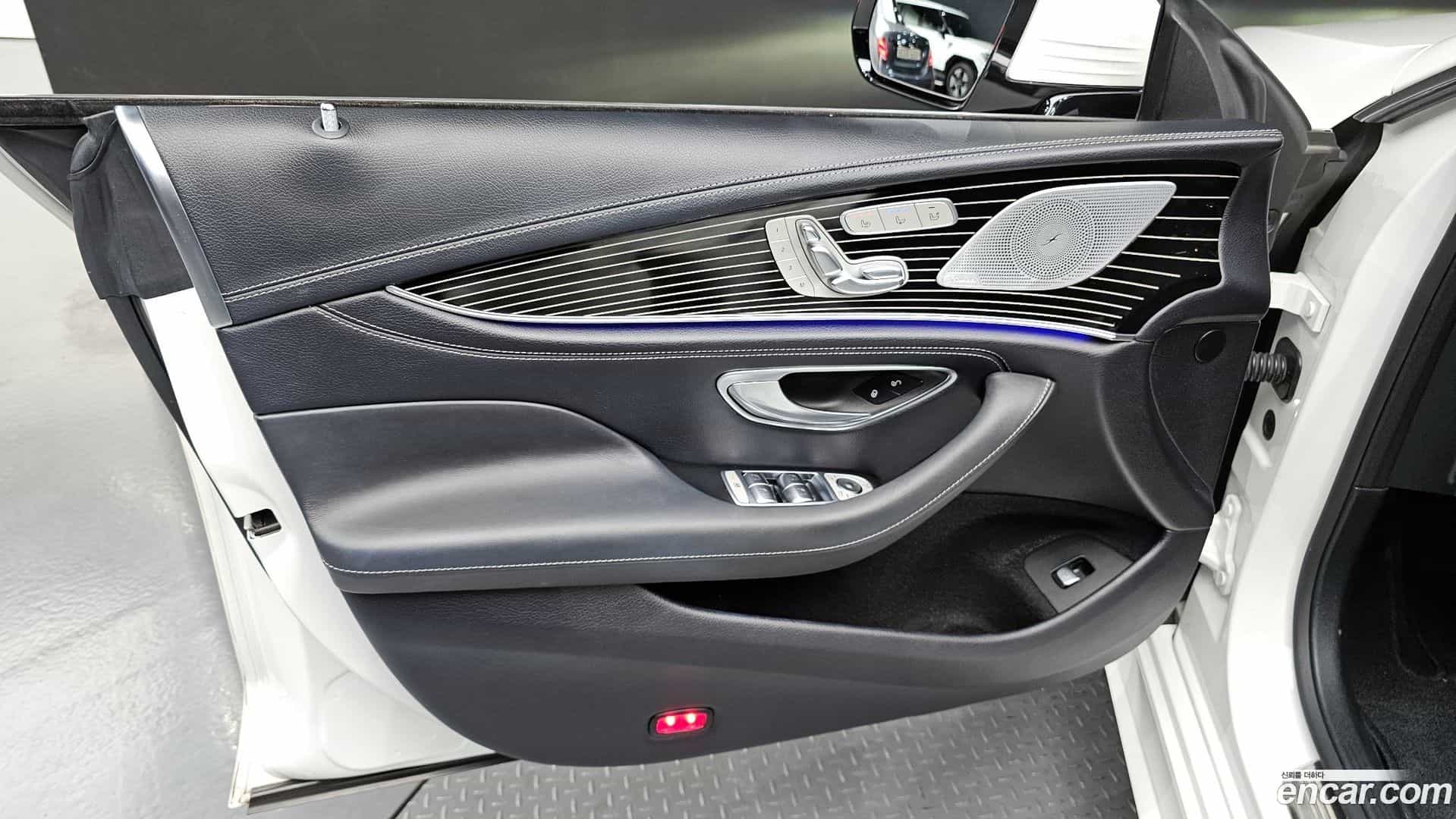 CLS-Class Mercedes-Benz 2019.9-INNER-034