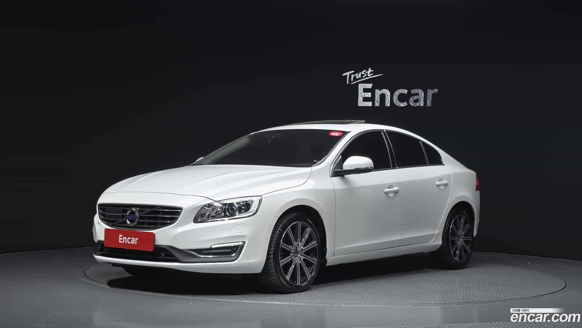 S60 Volvo 2017.8-OUTER-001