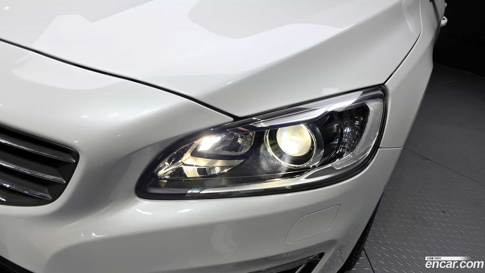 S60 Volvo 2017.8-OUTER-032