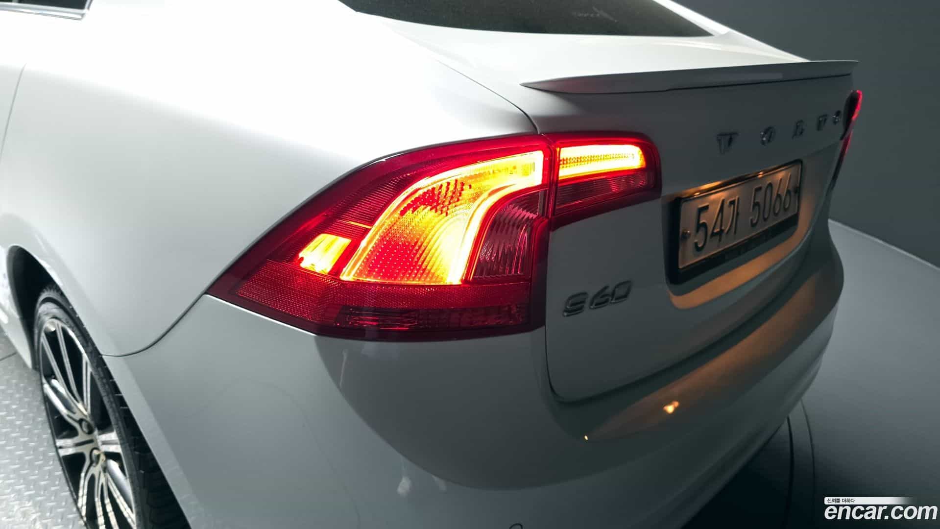 S60 Volvo 2017.8-OUTER-033