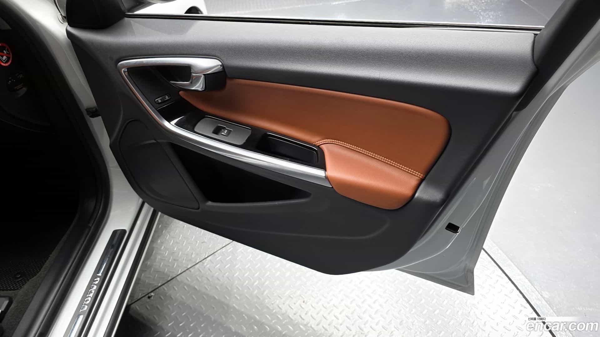 S60 Volvo 2017.8-INNER-034