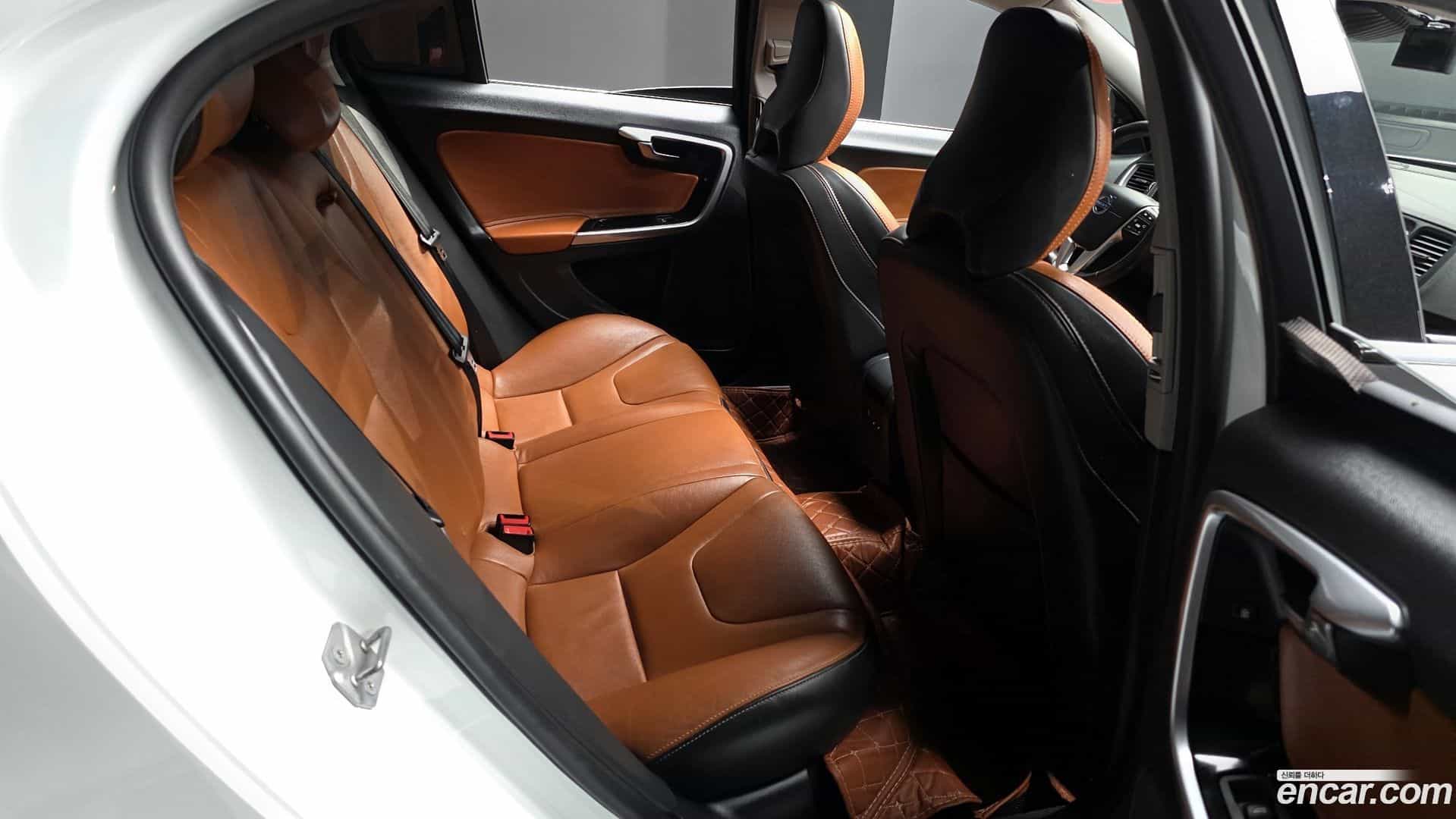 S60 Volvo 2017.8-INNER-036