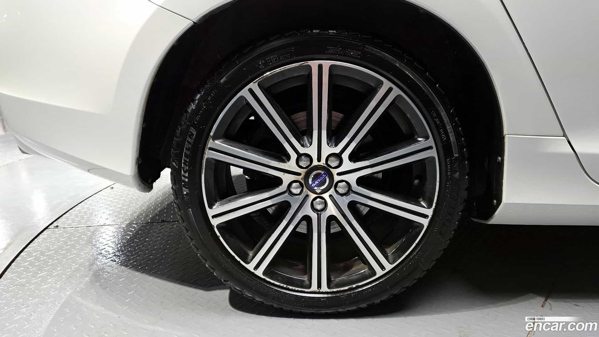 S60 Volvo 2017.8-OPTION-042