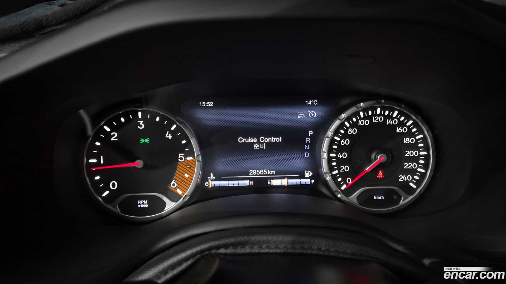 Renegade Jeep 2020.2-INNER-008