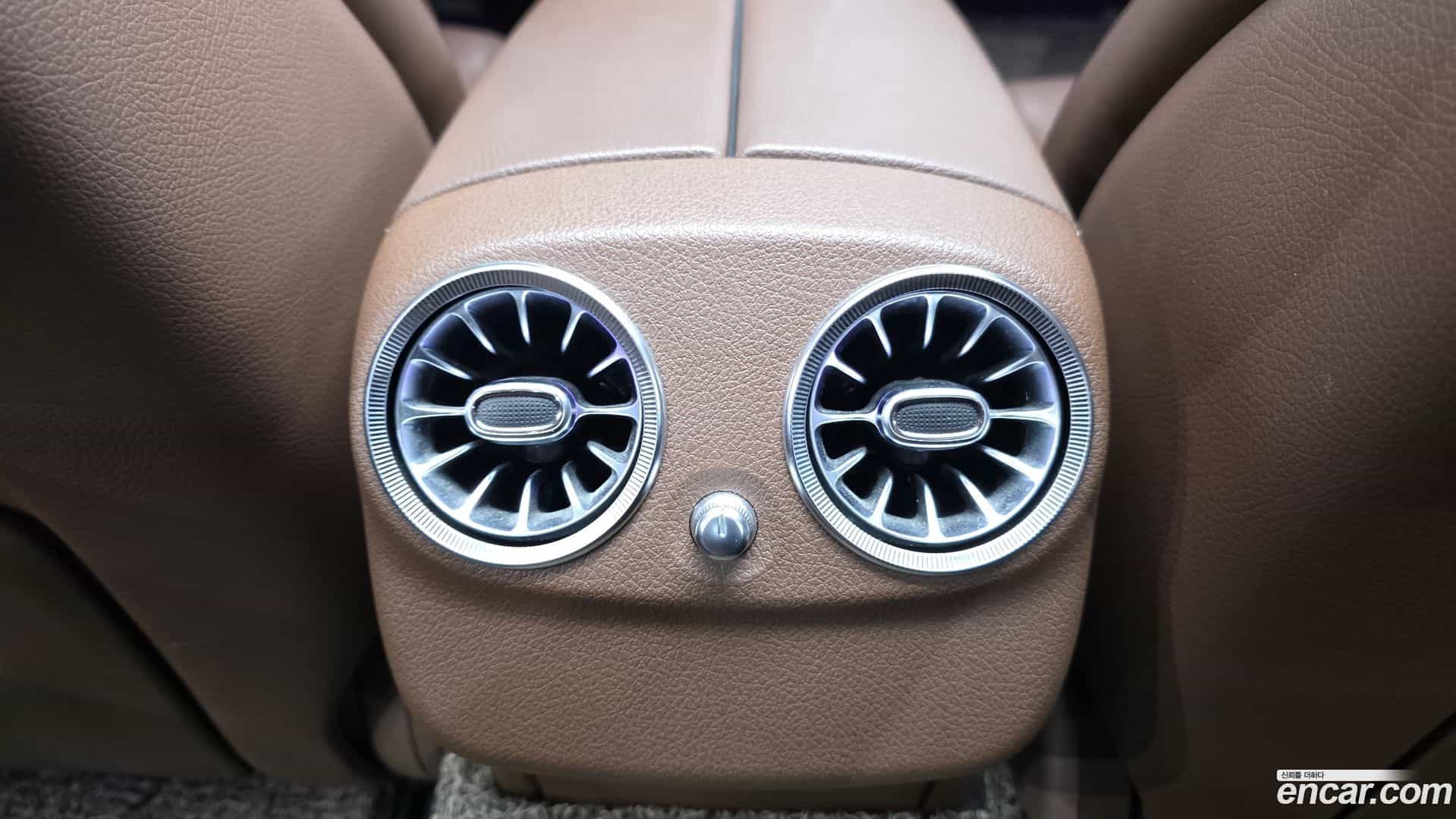 E-Class Mercedes-Benz 2019.7-OPTION-045