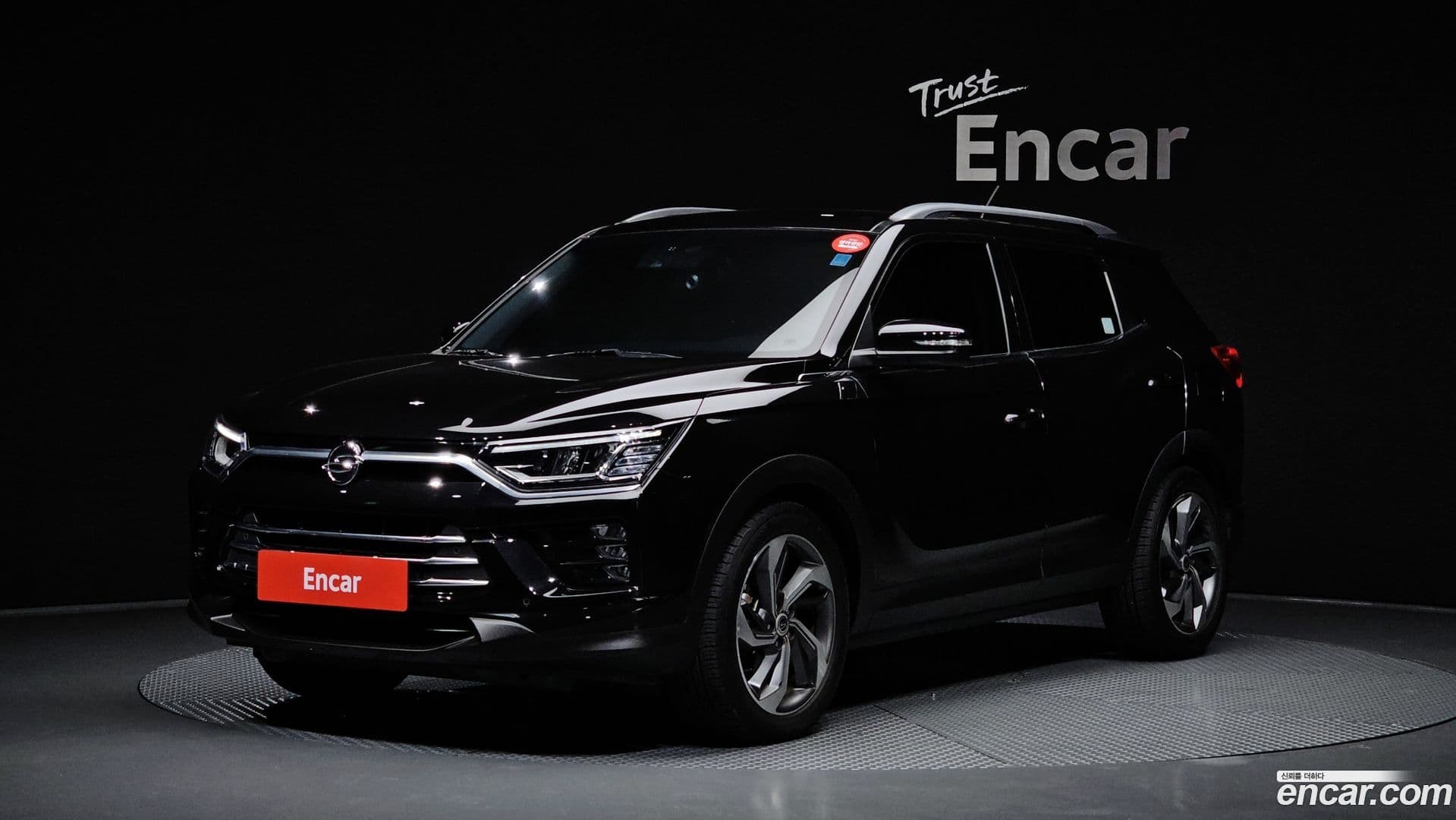 Main__Slider__Photo:KORANDO KG Mobility 2019.3-0
