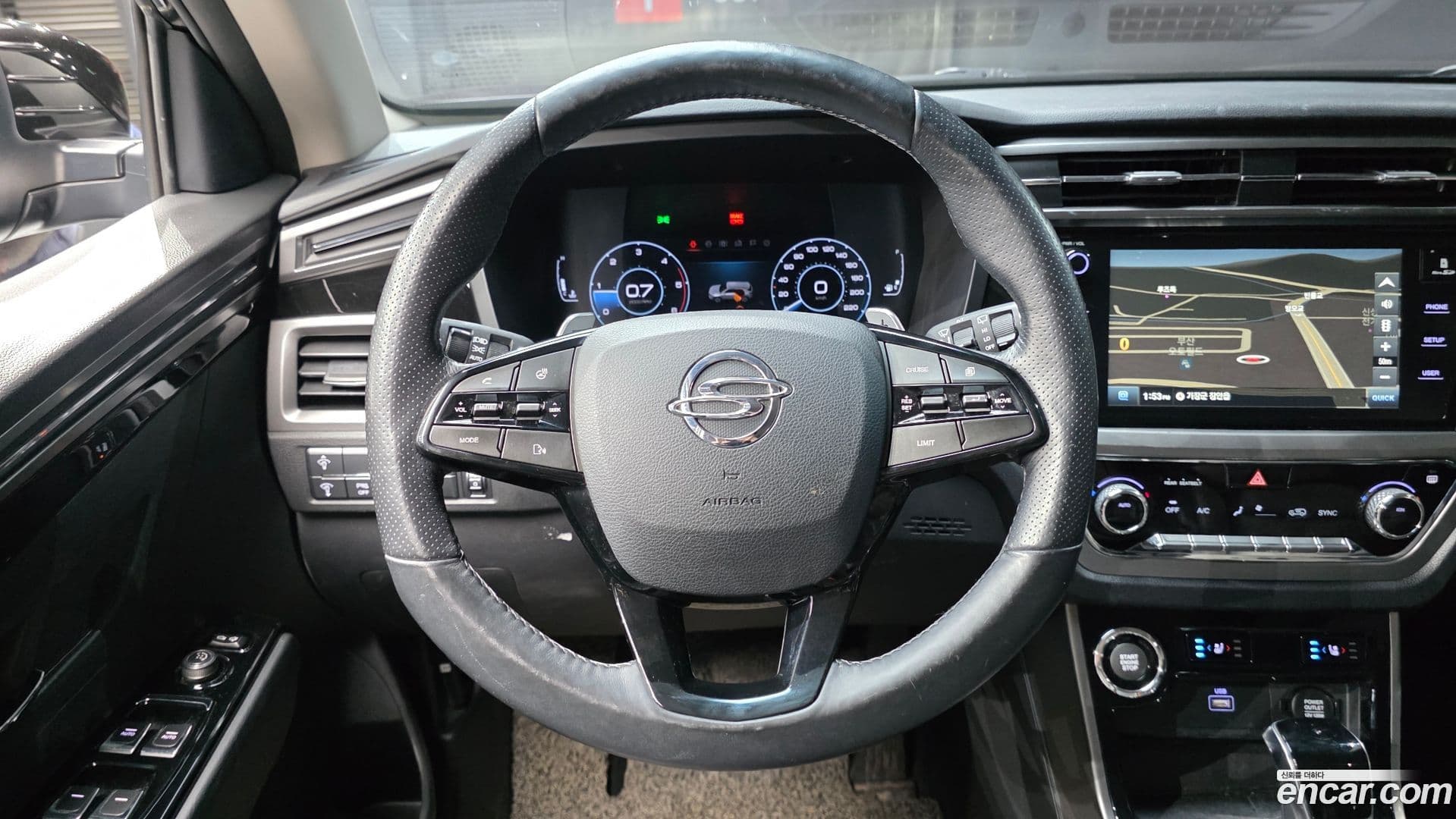 Main__Slider__Photo:KORANDO KG Mobility 2019.3-11