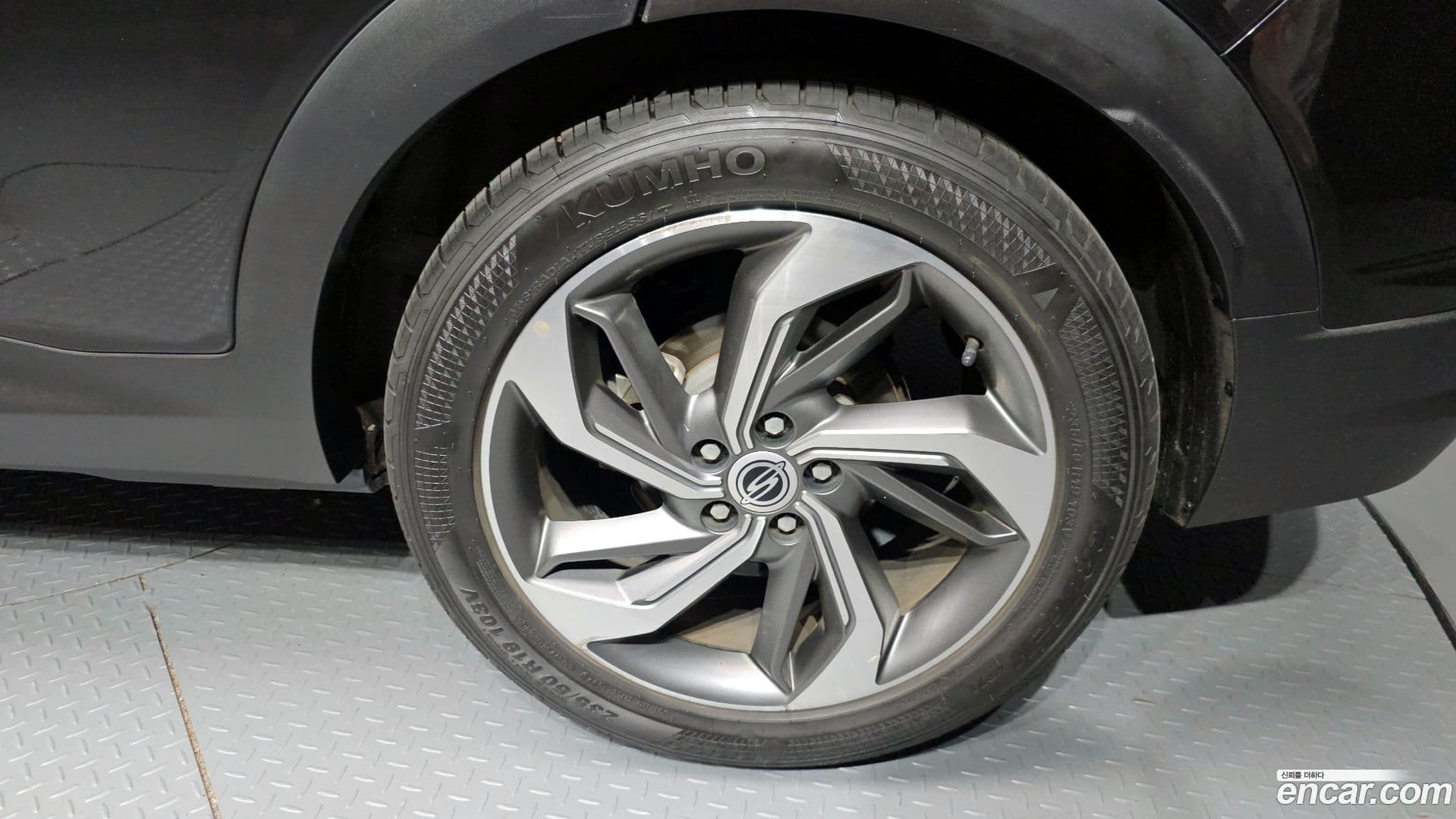 Main__Slider__Photo:KORANDO KG Mobility 2019.3-20