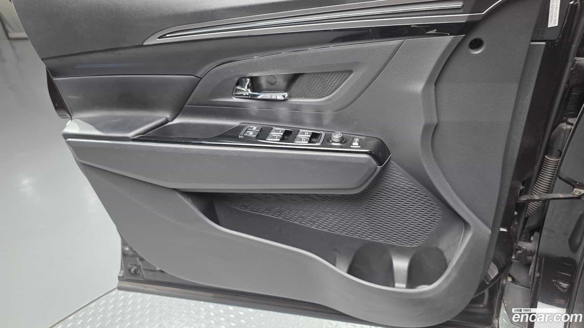 KORANDO KG Mobility 2019.3-INNER-034