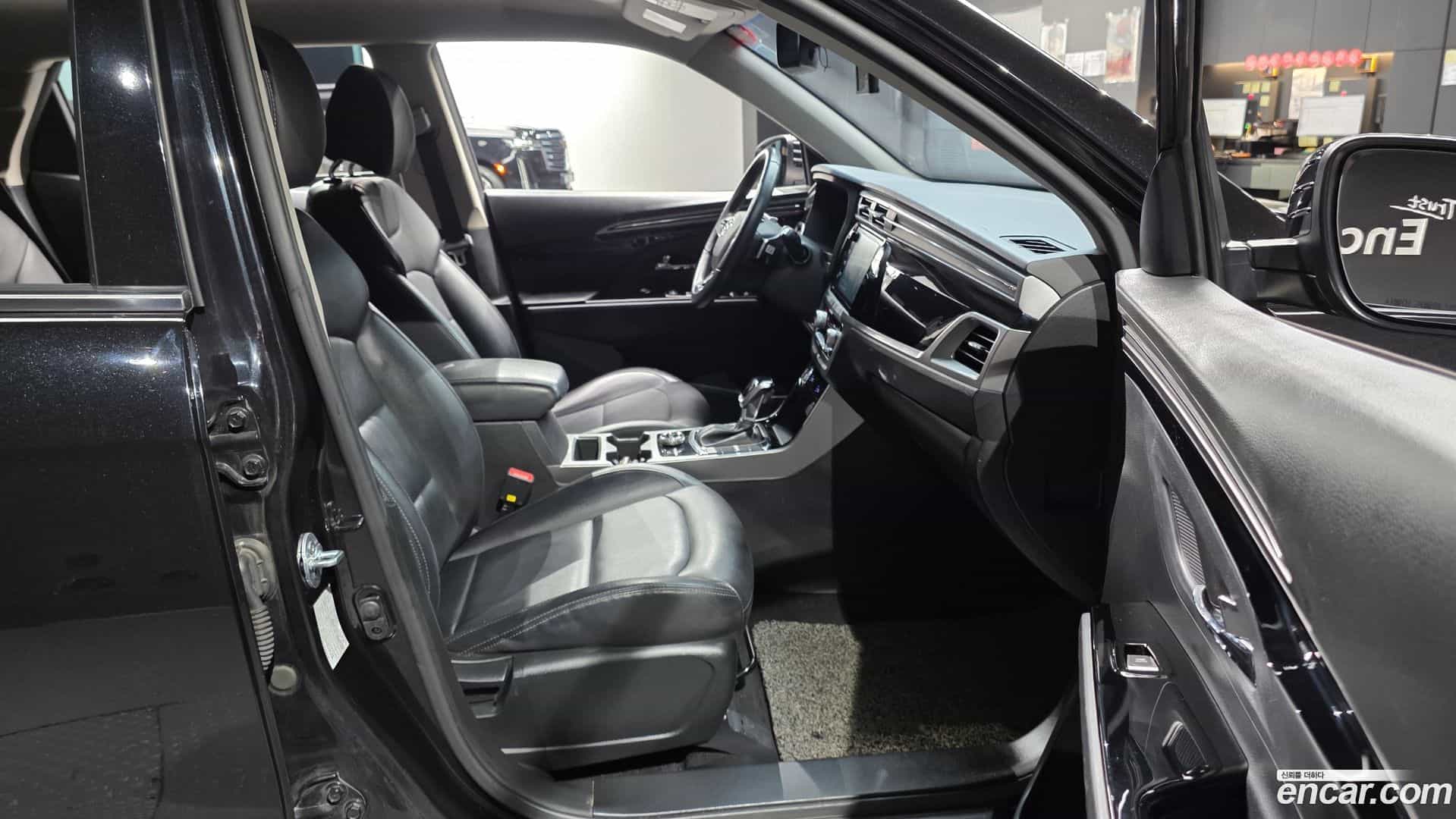 KORANDO KG Mobility 2019.3-INNER-036