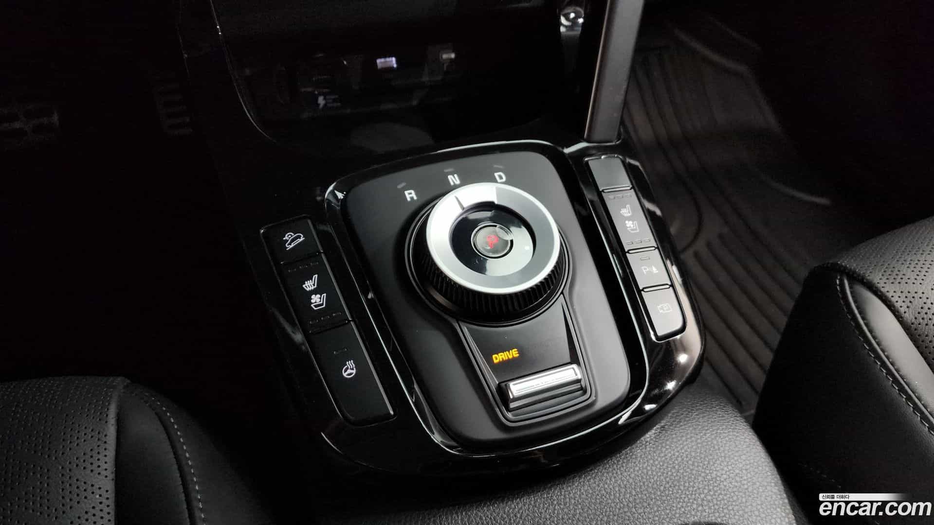 Seltos Kia 2023.5-INNER-009