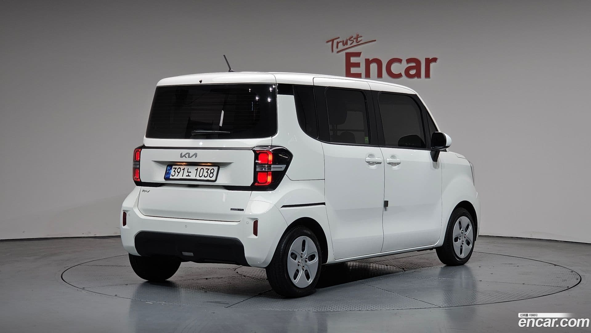 Main__Slider__Photo:RAY Kia 2023.1-1