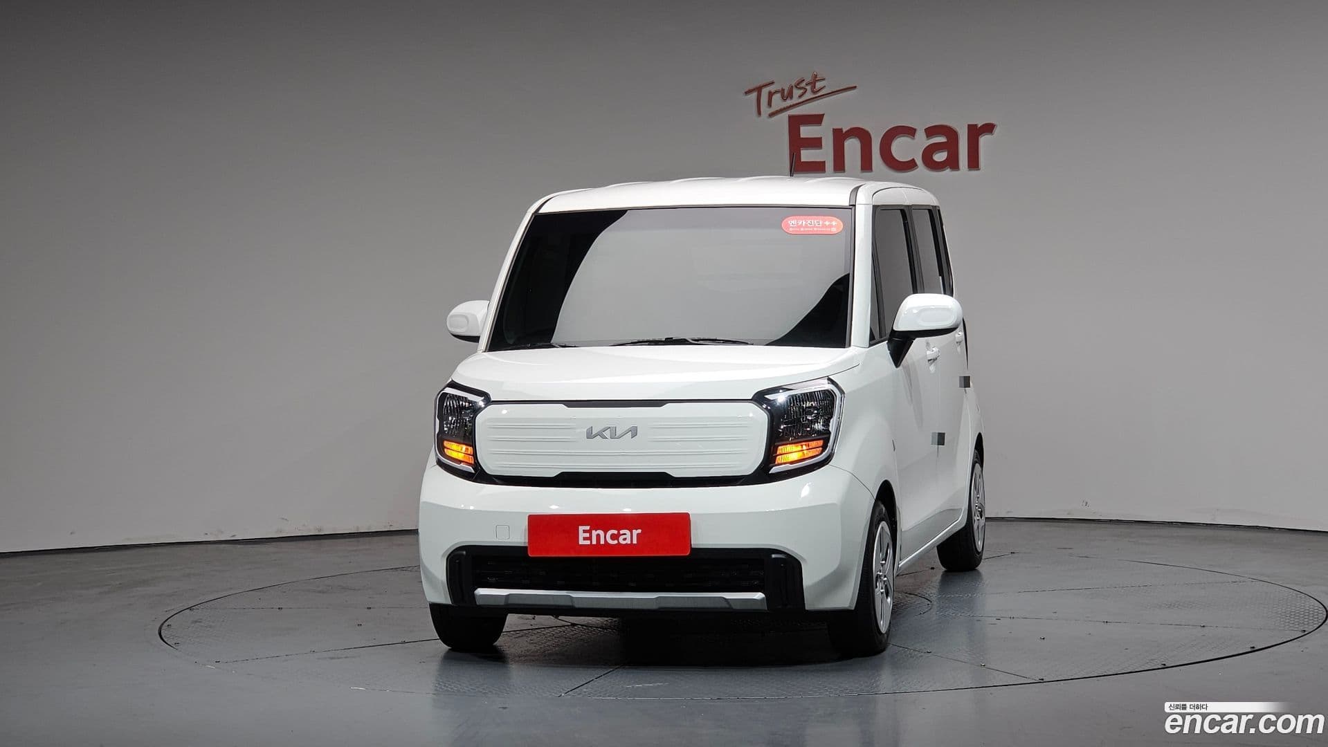 Main__Slider__Photo:RAY Kia 2023.1-2