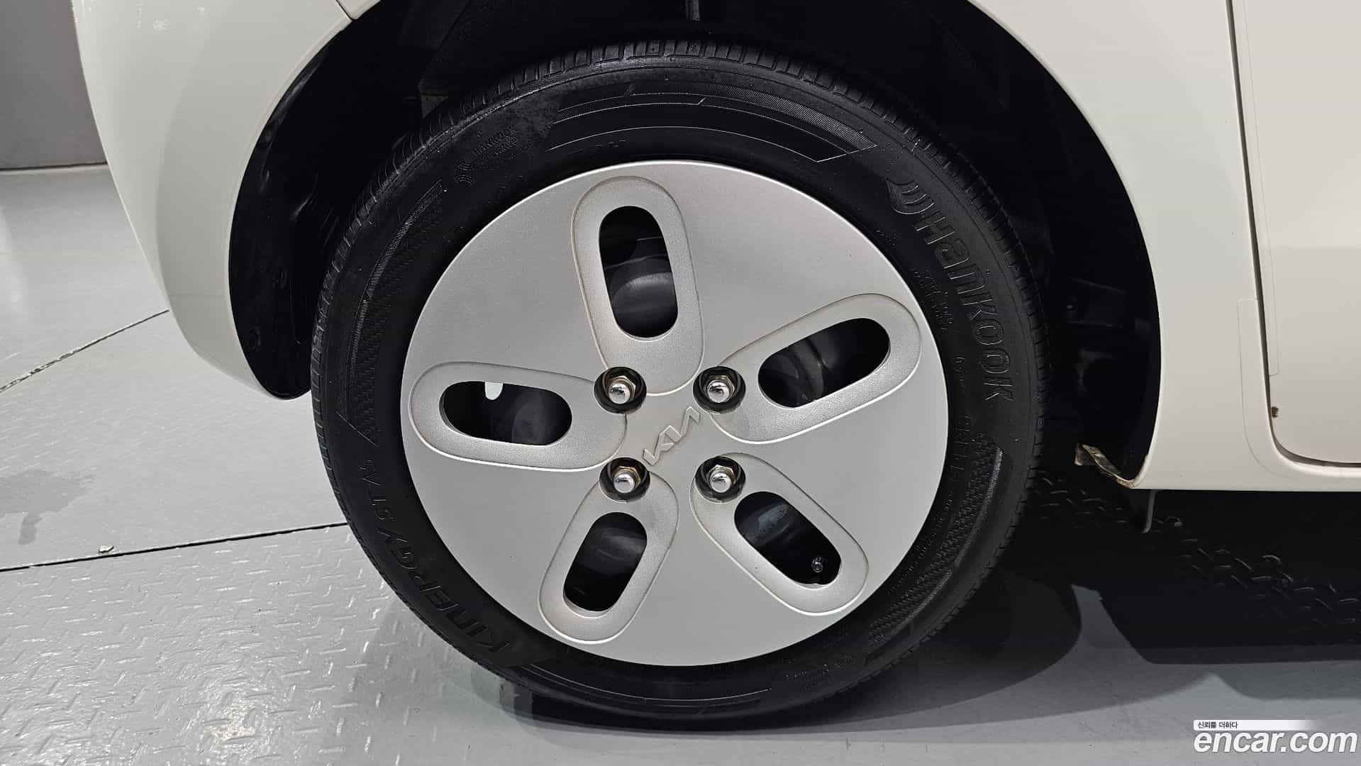 RAY Kia 2023.1-OUTER-005