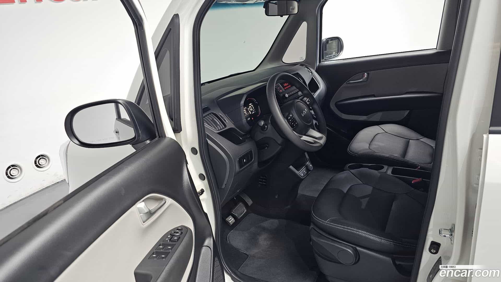 RAY Kia 2023.1-INNER-010