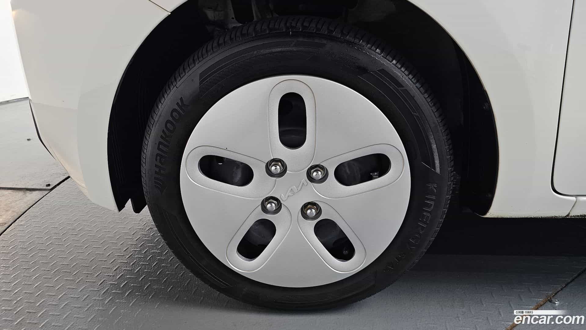 RAY Kia 2023.1-OUTER-031