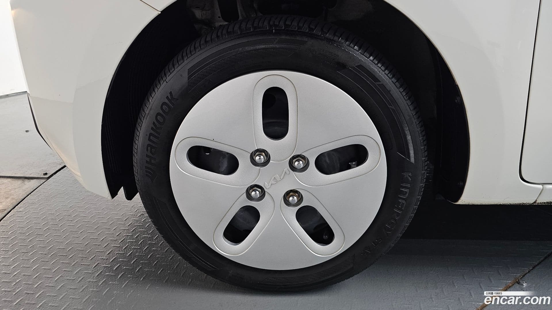 Main__Slider__Photo:RAY Kia 2023.1-21