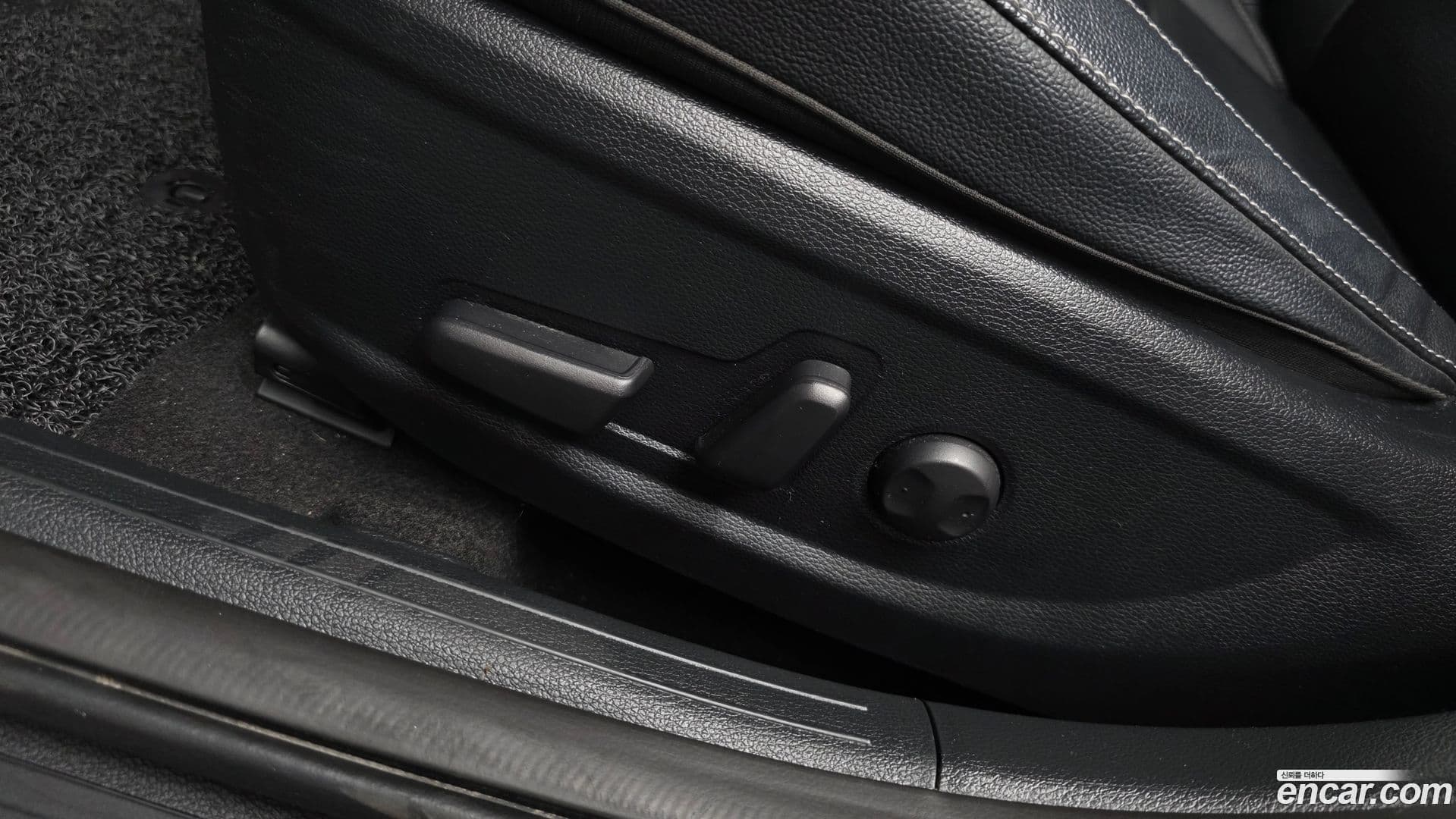 Main__Slider__Photo:K3 Kia 2022.4-15