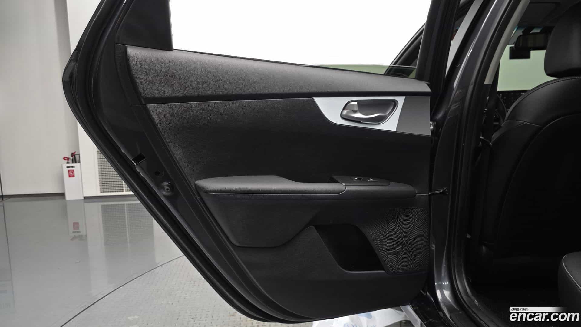K3 Kia 2022.4-INNER-035