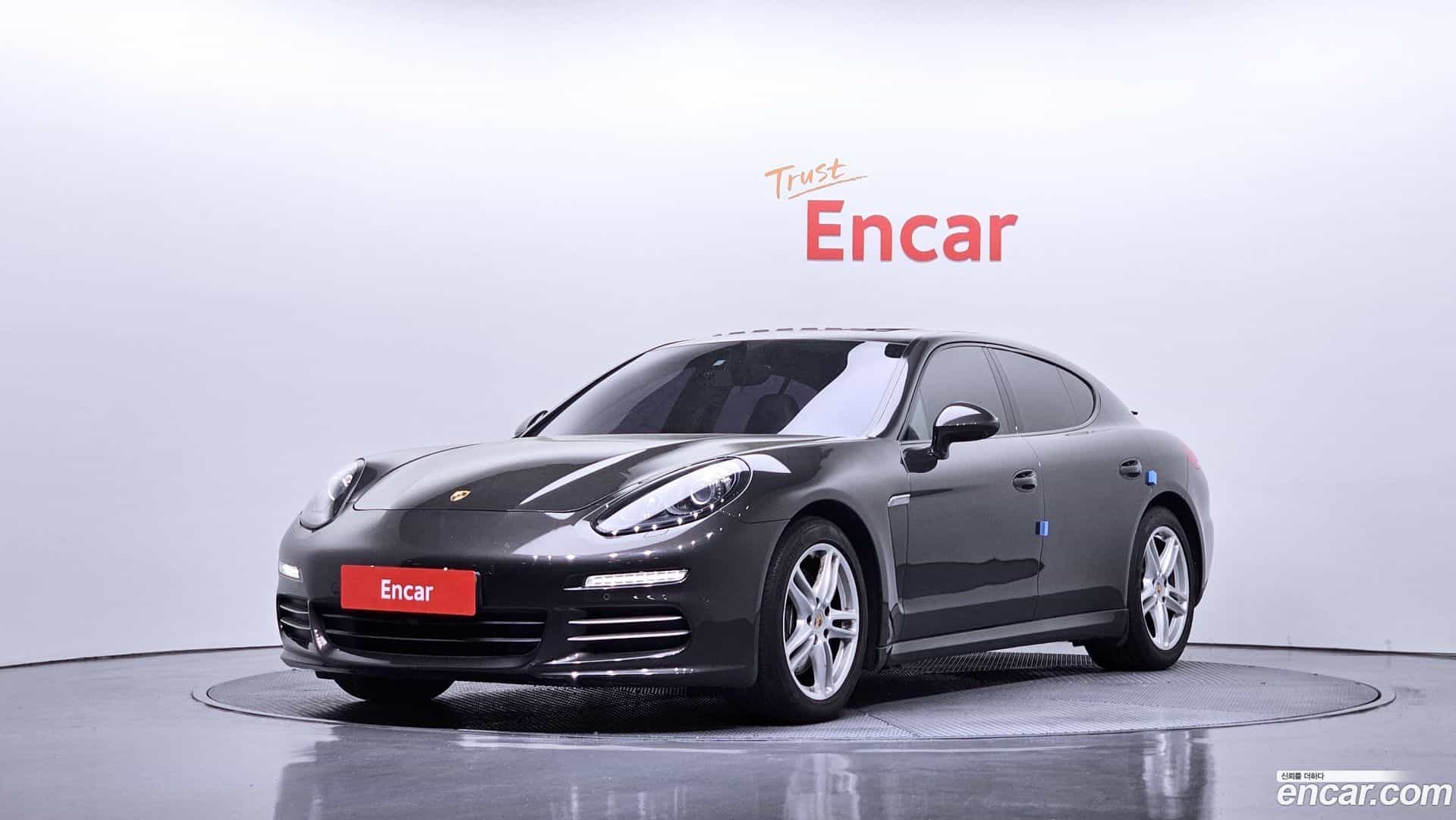 Panamera Porsche 2014.0-OUTER-001