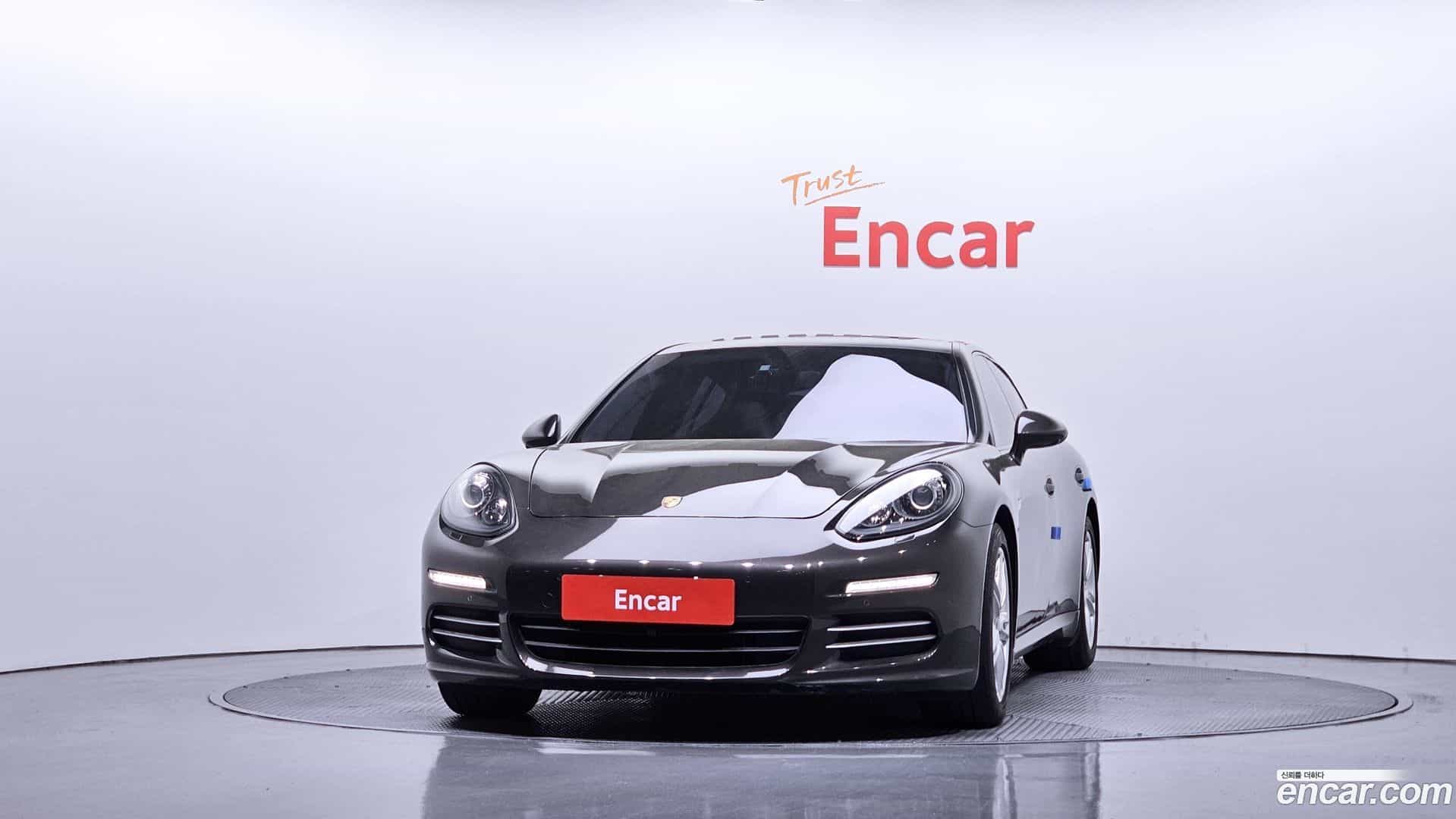 Panamera Porsche 2014.0-OUTER-003